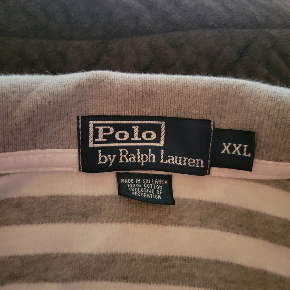 Polo - Picture 4 of 4